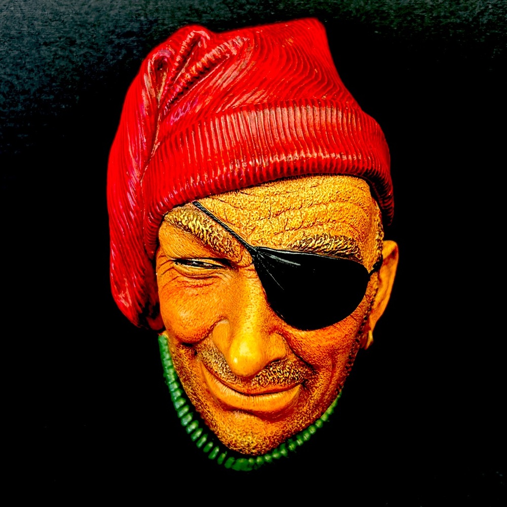 Vintage BOSSONS “ The Smuggler” chalk-ware hand-painted 3D head plaque England